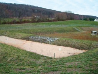 a Photo of filtration practice in the field