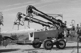 The picture show a Korvan vineyard system: shoot thinner which is not operating in the vineyard.